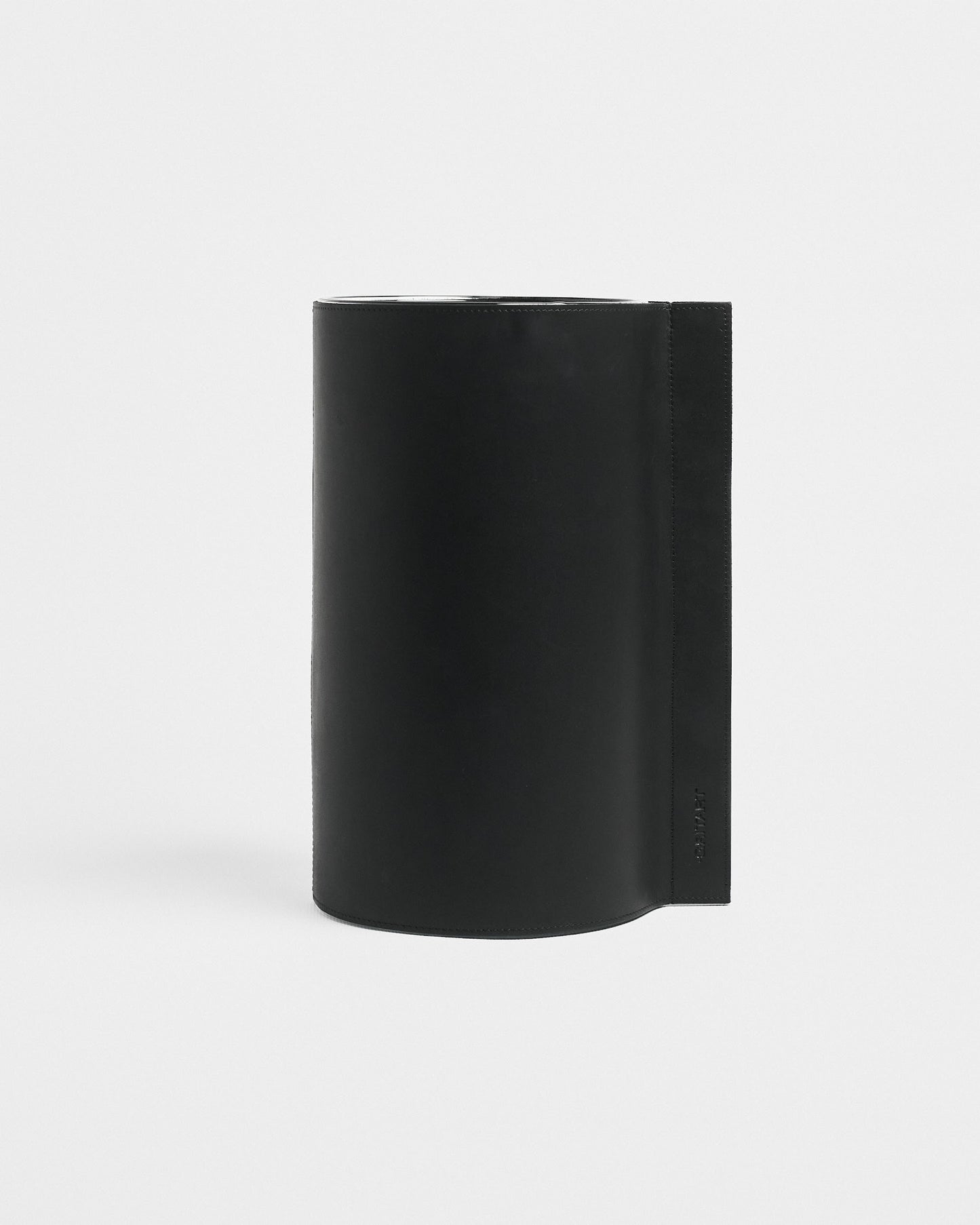 Ваза Skin & Black Pepper